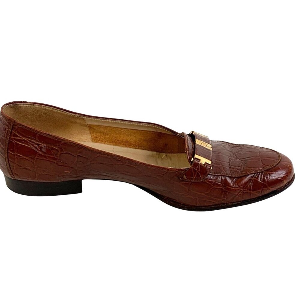 VTG Ferragamo Boutique Embossed Leather Loafers Womens Size 6B Gold Logo Italy